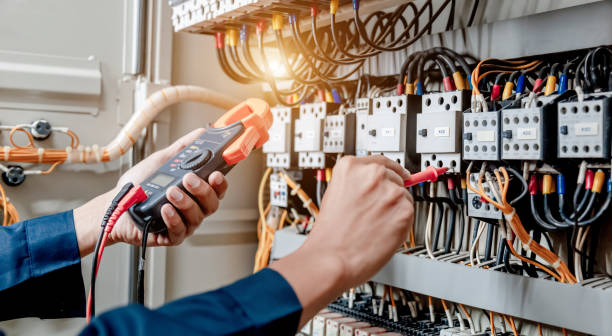 Best Affordable Emergency Electrician  in Rochester, IN